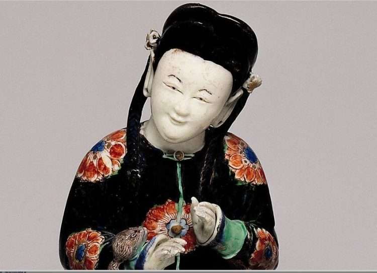 Kangxi period Famille verte Female Attendant