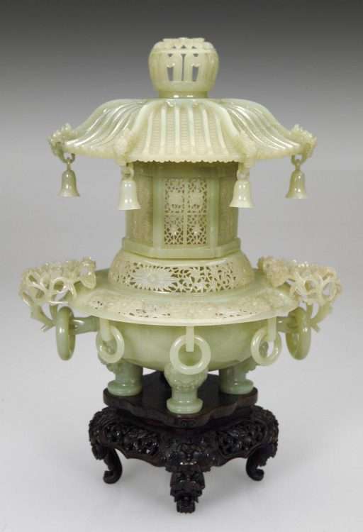 det, 19th C. Nephrite Incense Burner