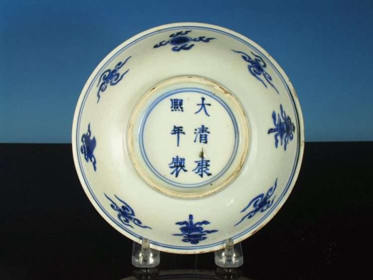 Authenticating Kangxi Originals