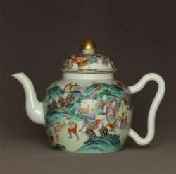 Rare Famille Rose Chinese Tea Pot