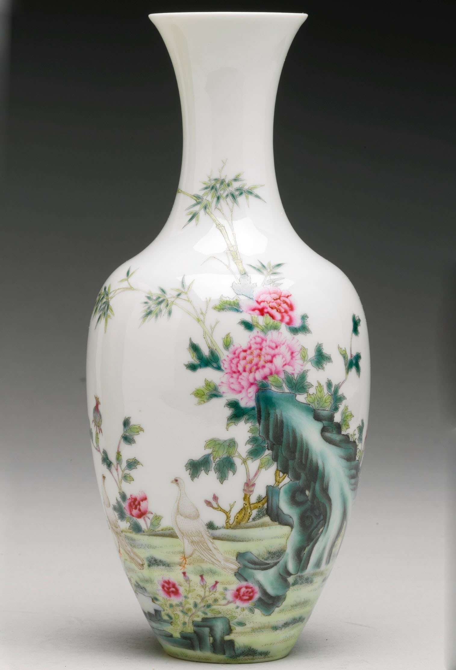 Identifying Chinese Republic Period Porcelain Vases 19121949