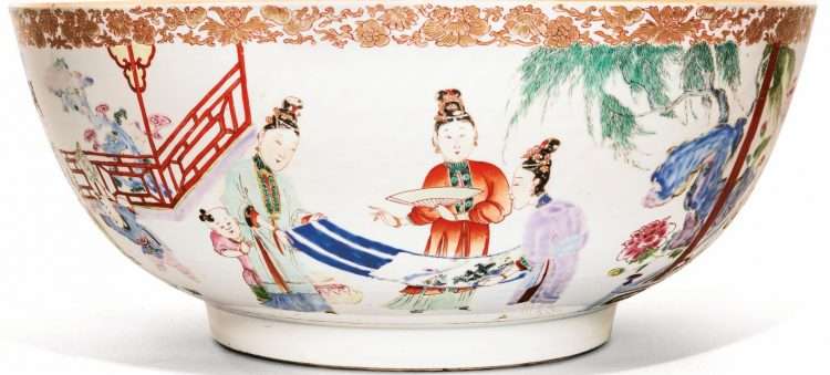 Qianlong Famille Rose bowl