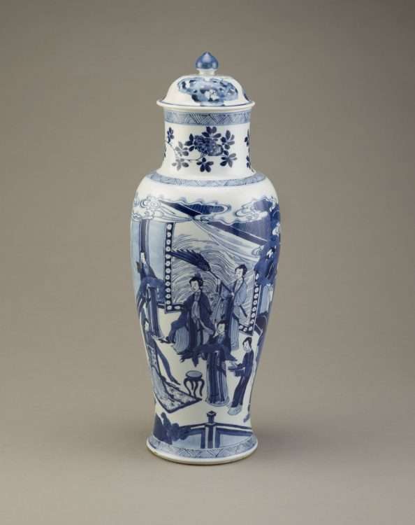 Kangxi porcelain jar