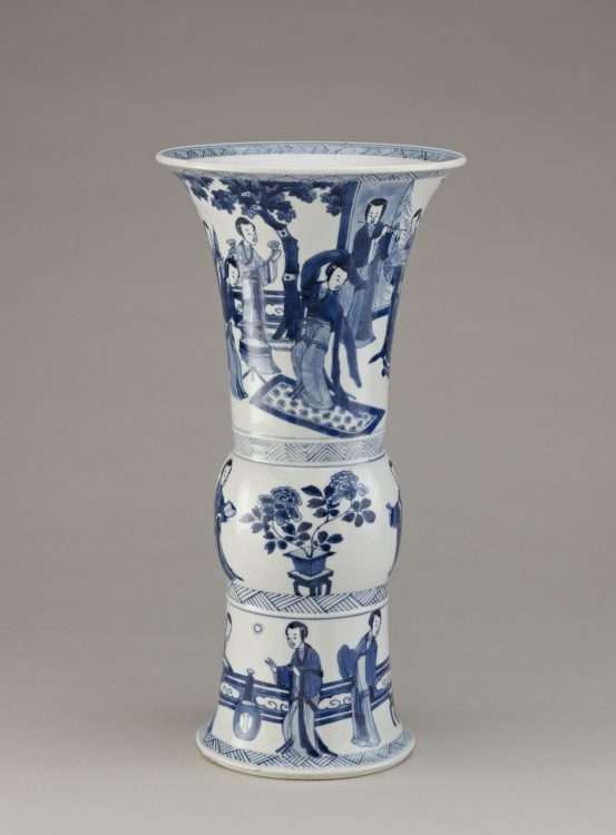 Kangxi porcelain beaker  vase