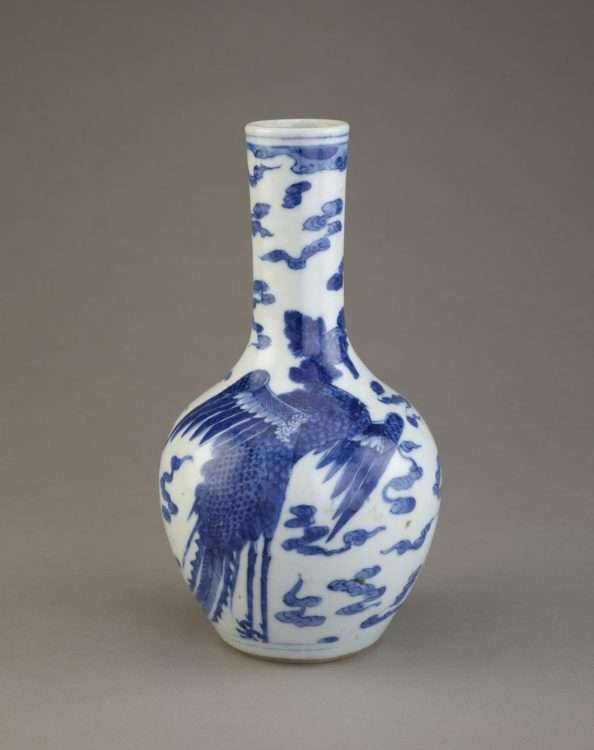 Kangxi porcelain vase