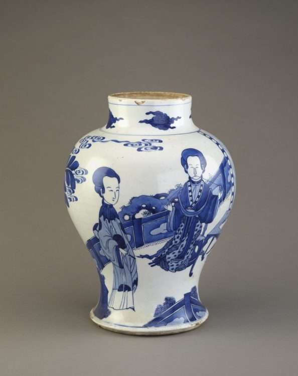 Kangxi porcelain vase