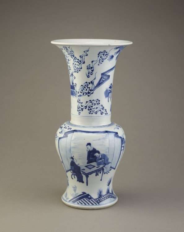 Kangxi porcelain vase