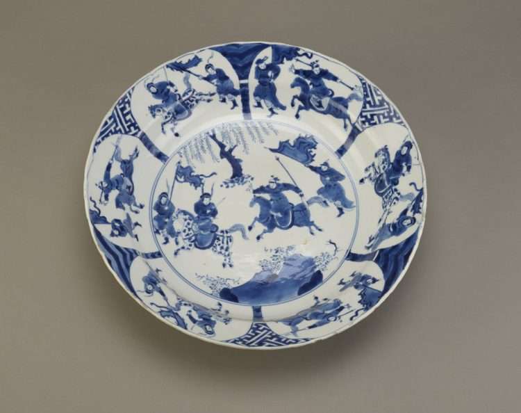 Kangxi porcelain dish