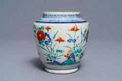 invaluable Kakiemon jar