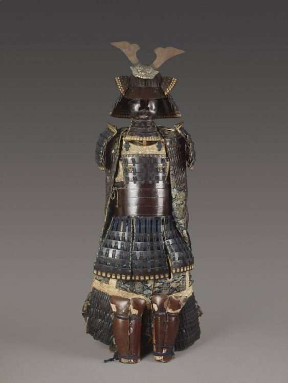 SAMURAI ARMOR WITH KABUTO