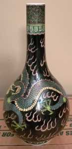 famille noire vase 2