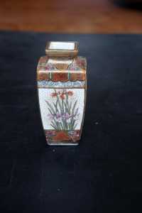 Mini Chinese Vase 1A