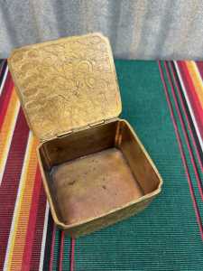 Brass Jade Box   6