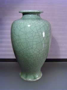 celadon vase 1