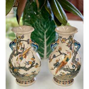 pair of hand painted antique japanese vases 910096 1160x crop center (1)