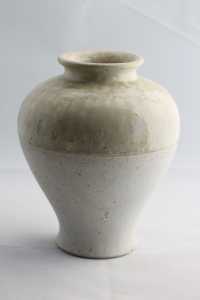 Sui Vase