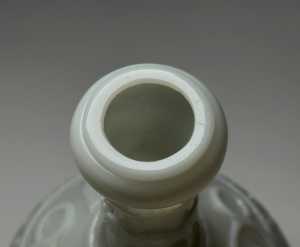 x white peking glass vases 3 copy