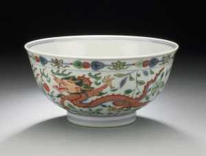 1024px Pair of Bowls (Wan) with Dragons Chasing Flaming Pearl LACMA 58.51.2a b (4 of 4)