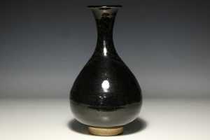 blackvase3