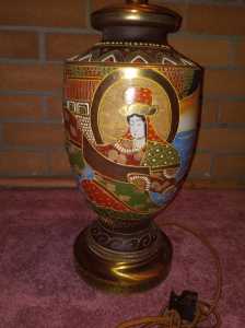 rsz antique satsuma lamp 009