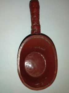 rsz 18th century chinese cinnabar scoop 005