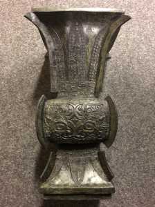 bronze vase (3)