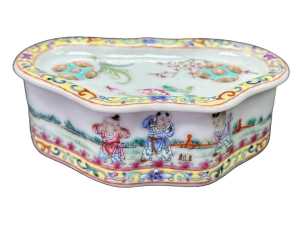 boite a grillons en porcelaine de chine du 19eme siecle (3)