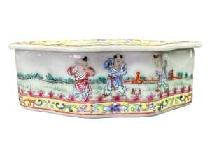 boite a grillons en porcelaine de chine du 19eme siecle (2)