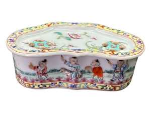 boite a grillons en porcelaine de chine du 19eme siecle (4)