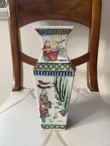 vintage chinesische vase mit tierhenkeln