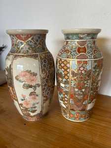 vases japonais satsuma porcelaine decores a la main