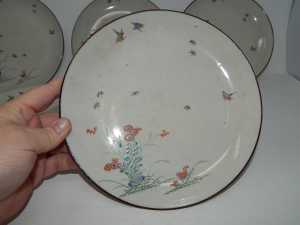 ANTIQUE KAKIEMON PLATES FLOWERS BIRDS INSECTS CLOSE UP