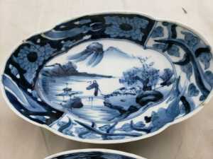 antique ko imari dish close up