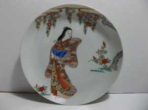 VINTAGE GEISHA PLATE BY IMAEMON