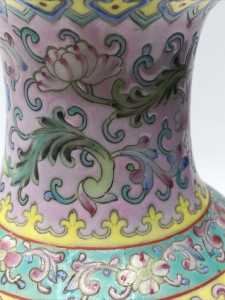 CHINESE VASE.  LADY WITH FAN. SCROLLING DETAIL.