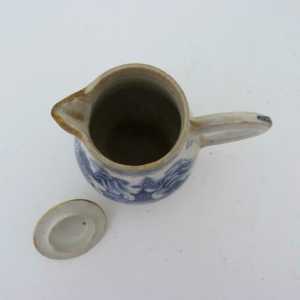 Chinese Blue And White Porcelain Sparrow Beak Jug  57